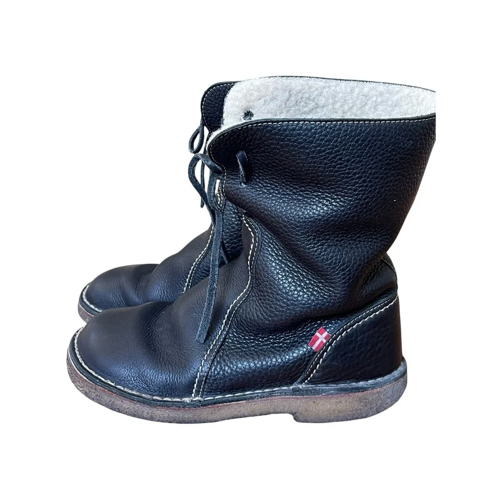 Duckfeet Women's Arhus Black Leather Sheep Wool Lining- Boots Size EU 40/ 9.5 US
